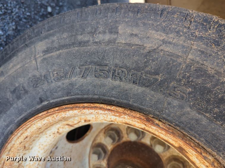 image for item NQ9572 2005 Belshe equipment trailer