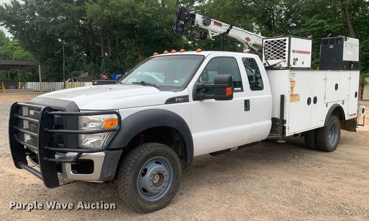 image for item NQ9577 2015 Ford F550 Super Duty XL SuperCab utility / service truck