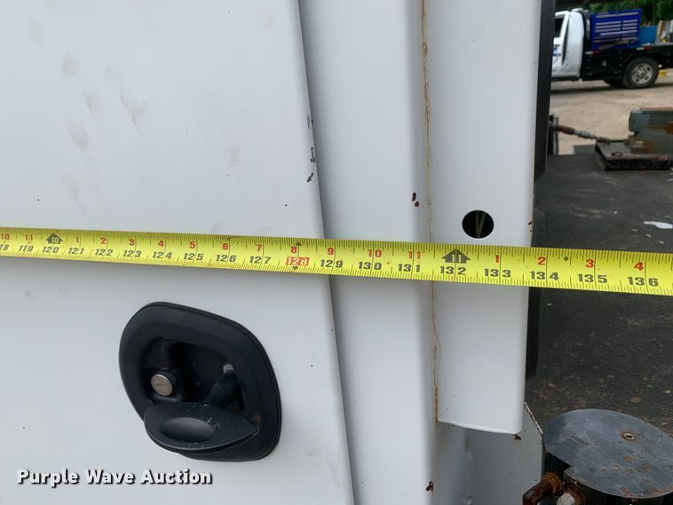 image for item NQ9577 2015 Ford F550 Super Duty XL SuperCab utility / service truck