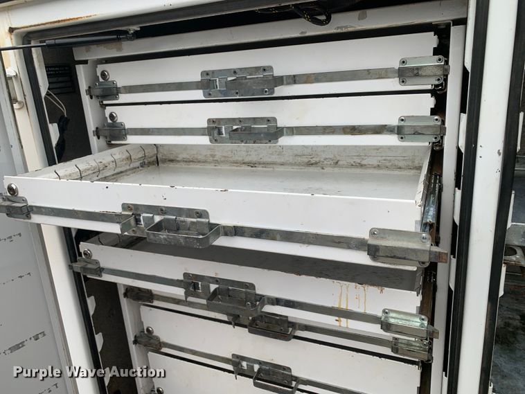 image for item NQ9577 2015 Ford F550 Super Duty XL SuperCab utility / service truck