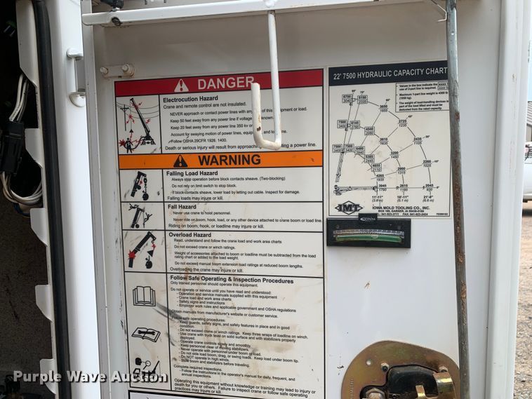 image for item NQ9577 2015 Ford F550 Super Duty XL SuperCab utility / service truck