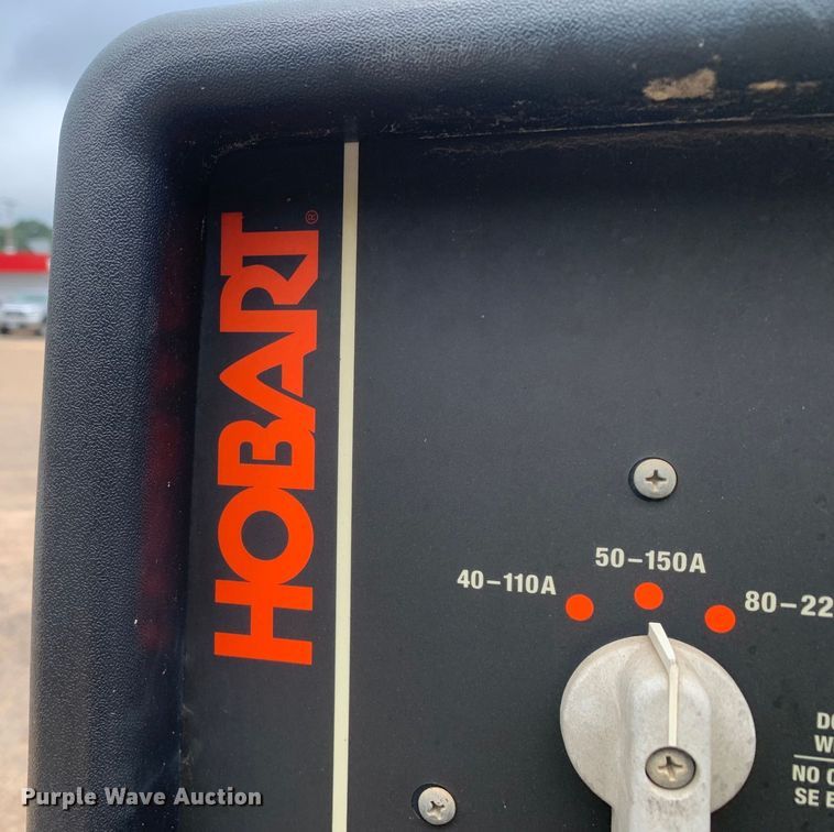 image for item NQ9577 2015 Ford F550 Super Duty XL SuperCab utility / service truck