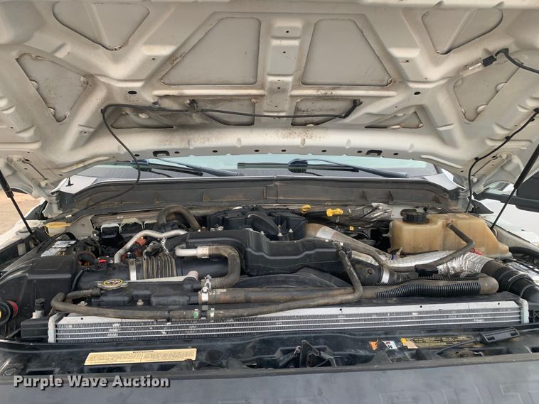 image for item NQ9577 2015 Ford F550 Super Duty XL SuperCab utility / service truck