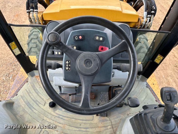 image for item NQ9586 2013 Caterpillar  420F IT backhoe