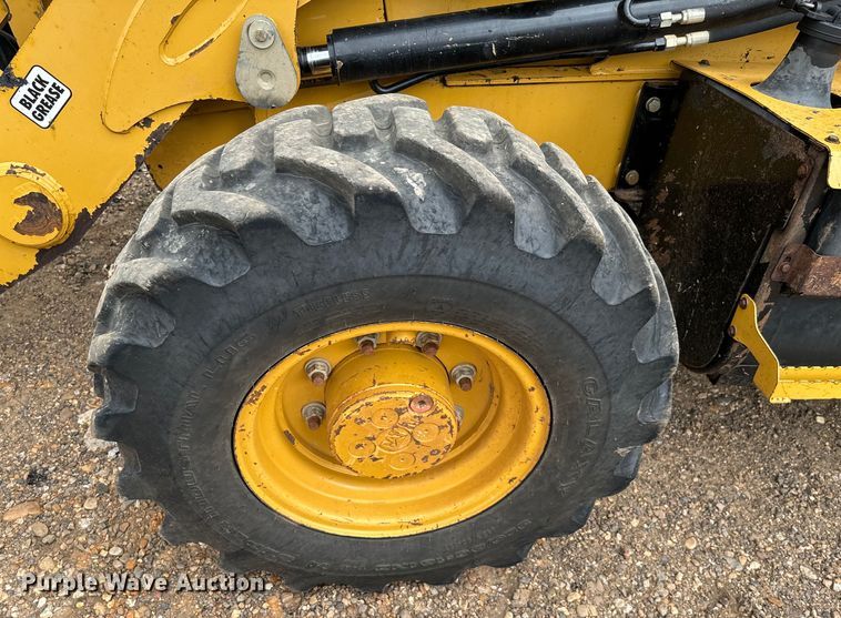 image for item NQ9586 2013 Caterpillar  420F IT backhoe