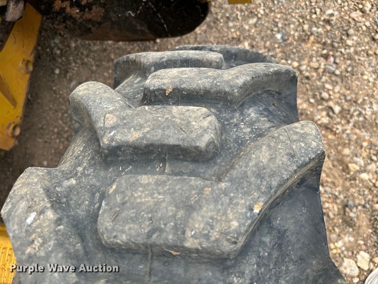 image for item NQ9586 2013 Caterpillar  420F IT backhoe