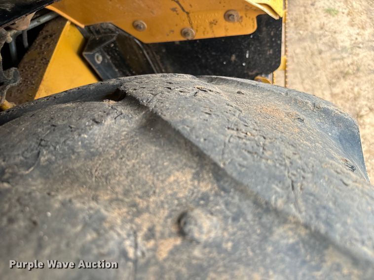 image for item NQ9586 2013 Caterpillar  420F IT backhoe