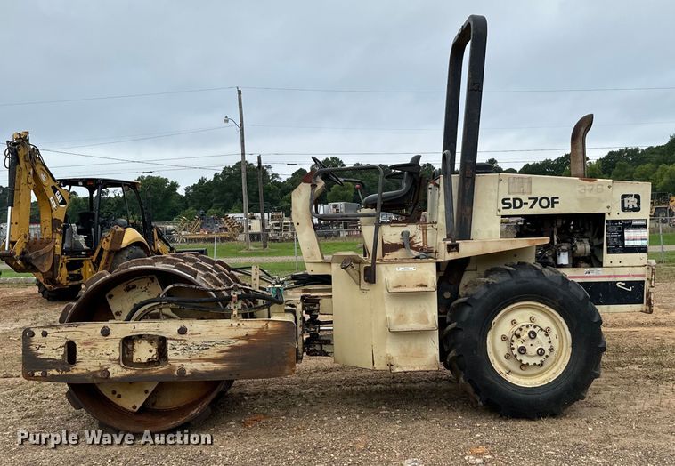 image for item NQ9587 1994 Ingersoll Rand SD-70F single drum vibratory roller