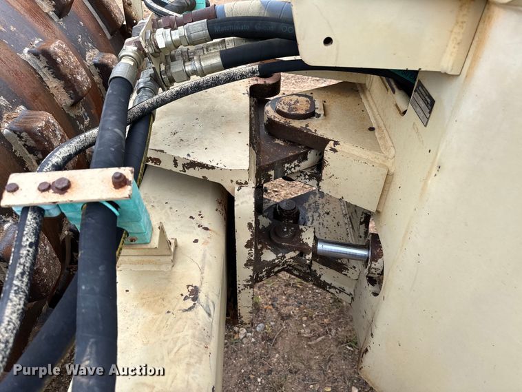 image for item NQ9587 1994 Ingersoll Rand SD-70F single drum vibratory roller