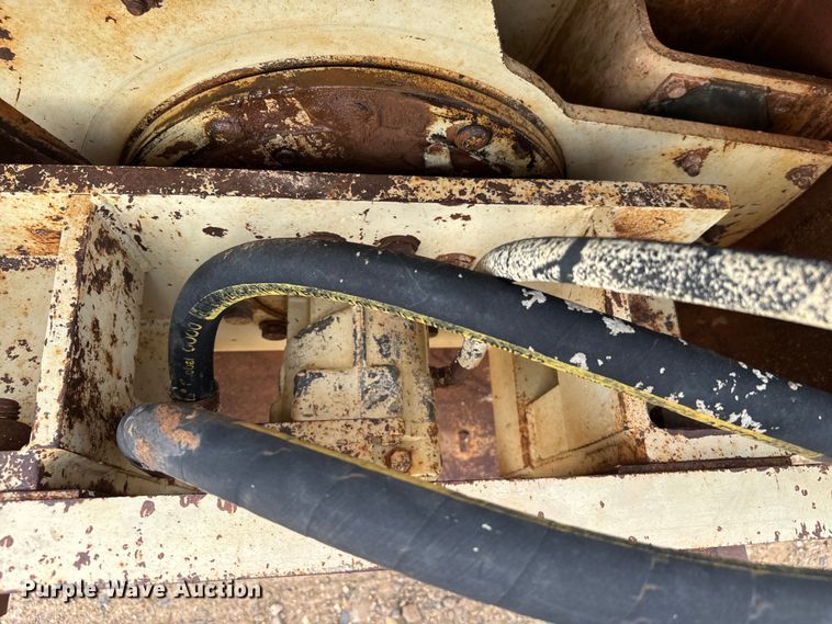 image for item NQ9587 1994 Ingersoll Rand SD-70F single drum vibratory roller