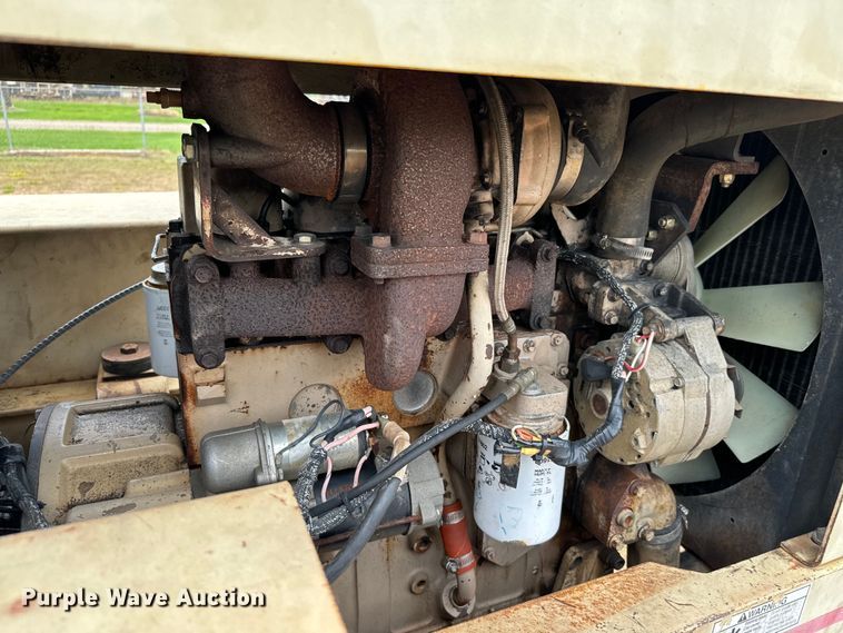 image for item NQ9587 1994 Ingersoll Rand SD-70F single drum vibratory roller