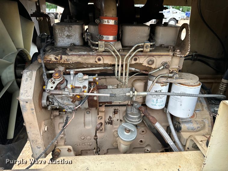 image for item NQ9587 1994 Ingersoll Rand SD-70F single drum vibratory roller