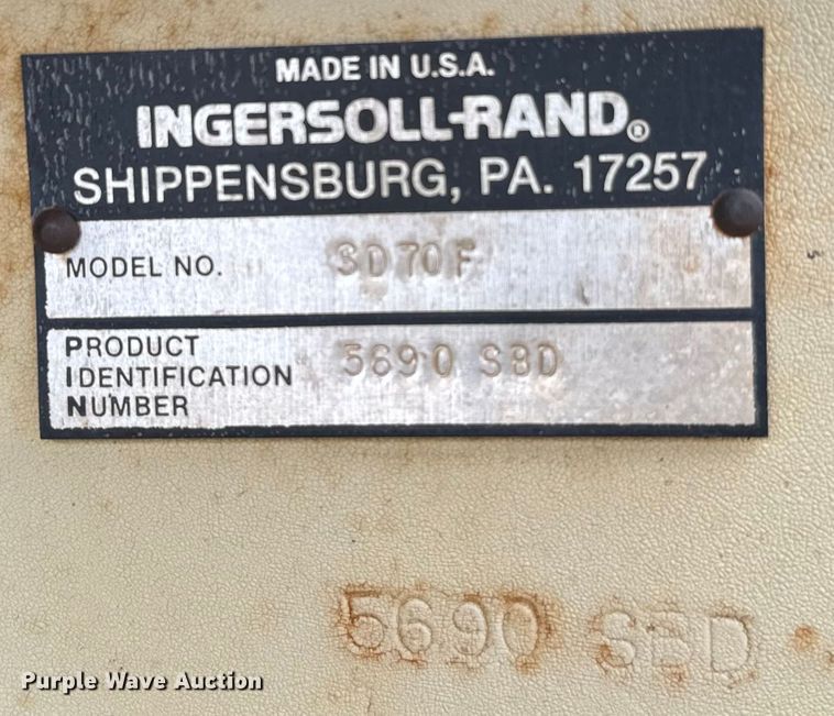 image for item NQ9587 1994 Ingersoll Rand SD-70F single drum vibratory roller