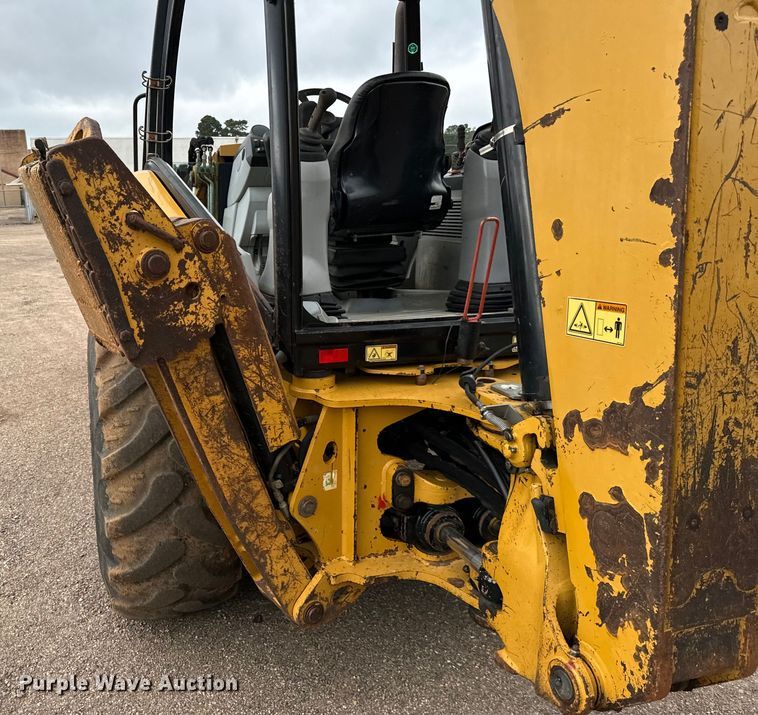 image for item NQ9589 2013 Caterpillar  420F IT backhoe