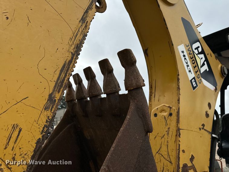 image for item NQ9589 2013 Caterpillar  420F IT backhoe