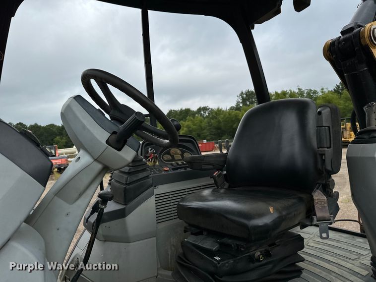 image for item NQ9589 2013 Caterpillar  420F IT backhoe