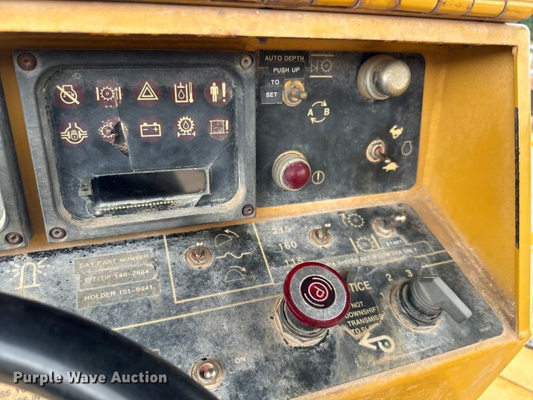 image for item NQ9590 2004 Caterpillar  RM-350B reclaimer