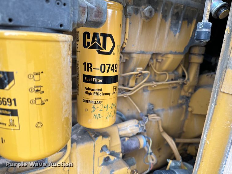 image for item NQ9590 2004 Caterpillar  RM-350B reclaimer