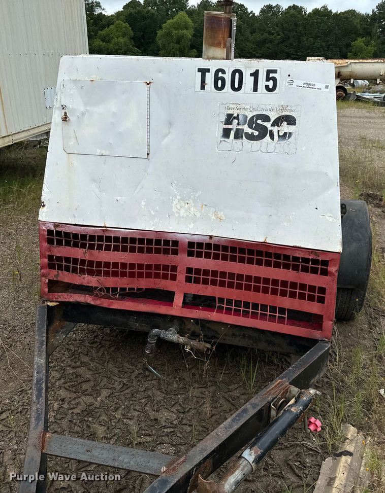 image for item NQ9593 1994 Chicago Pneunmatic  185 air compressor