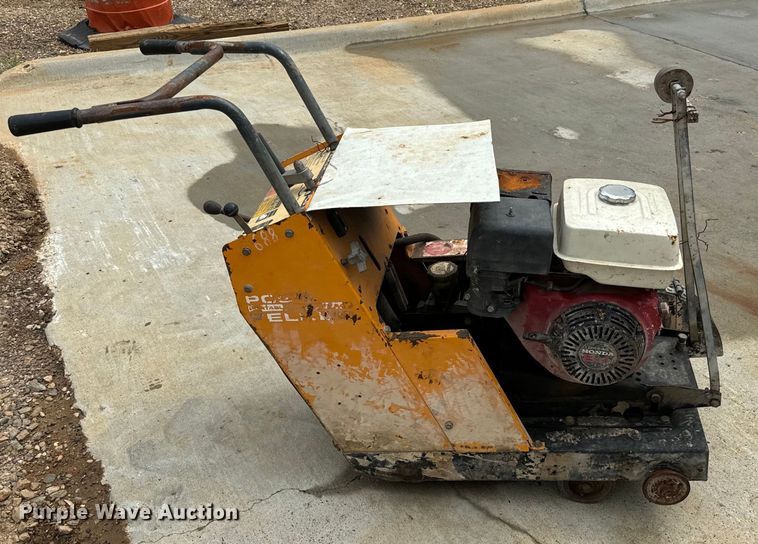 image for item NQ9595 Felker PCS II concrete saw 