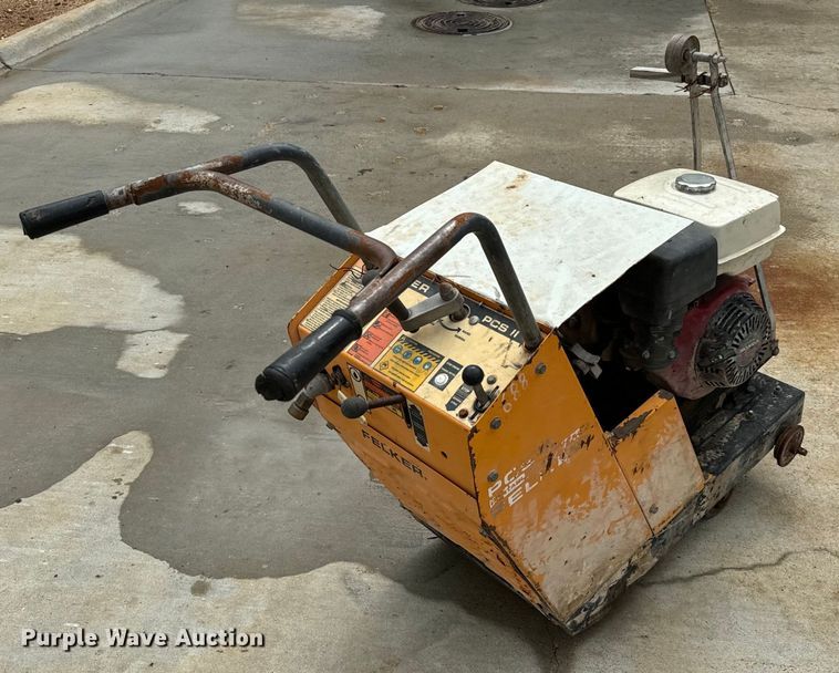 image for item NQ9595 Felker PCS II concrete saw 