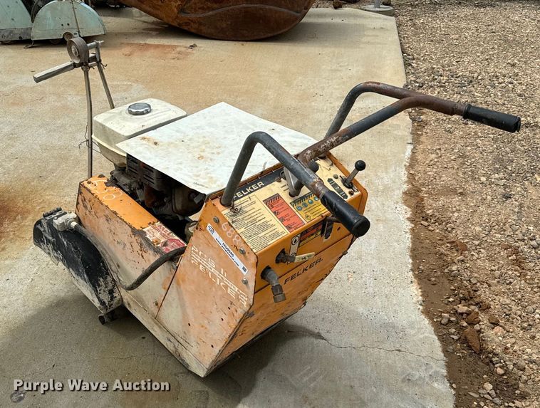 image for item NQ9595 Felker PCS II concrete saw 
