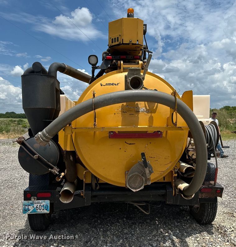 image for item NQ9602 2015 Vermeer VX50-800 vacuum excavator