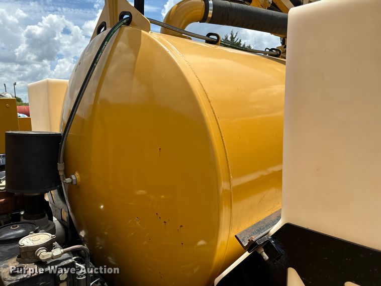 image for item NQ9602 2015 Vermeer VX50-800 vacuum excavator