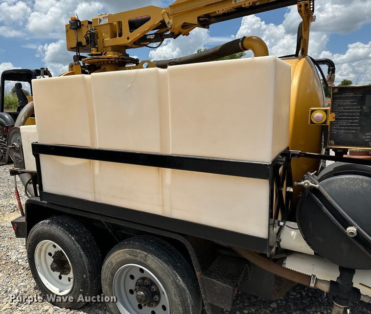 image for item NQ9602 2015 Vermeer VX50-800 vacuum excavator