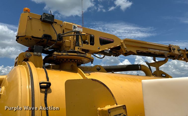 image for item NQ9602 2015 Vermeer VX50-800 vacuum excavator