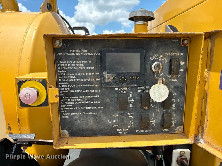 image for item NQ9602 2015 Vermeer VX50-800 vacuum excavator