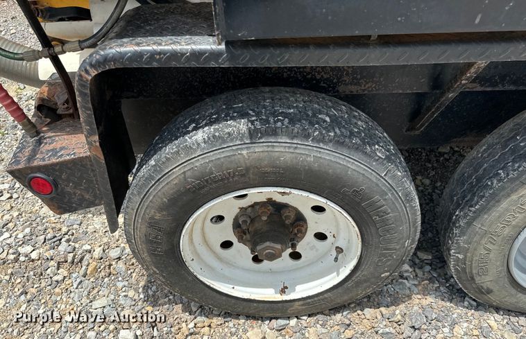 image for item NQ9602 2015 Vermeer VX50-800 vacuum excavator