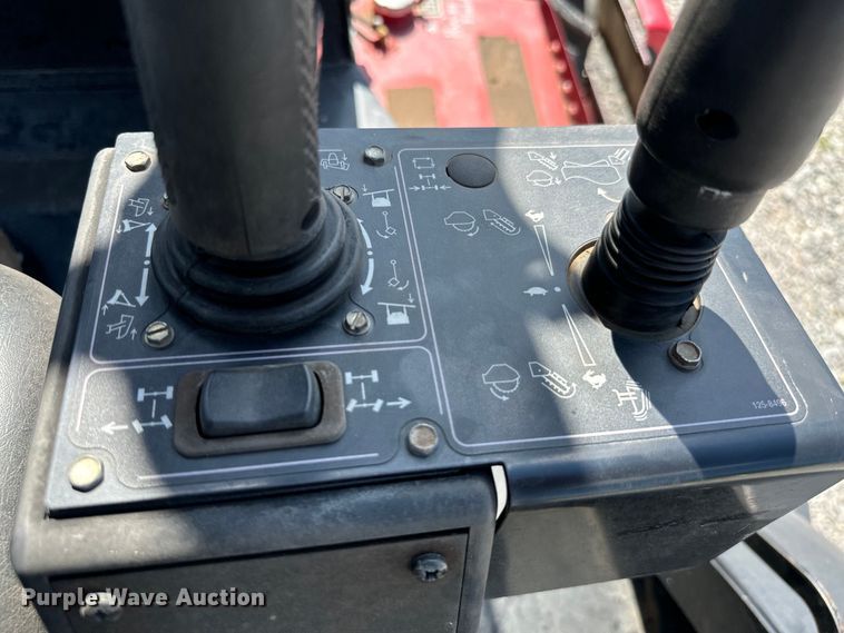 image for item NQ9603 2015 Toro RT1200 trencher