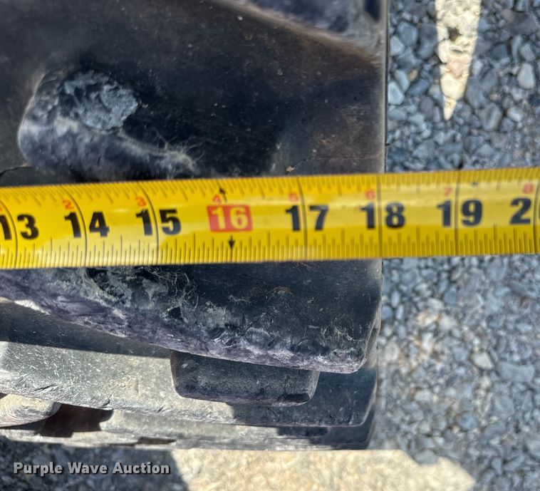 image for item NQ9603 2015 Toro RT1200 trencher