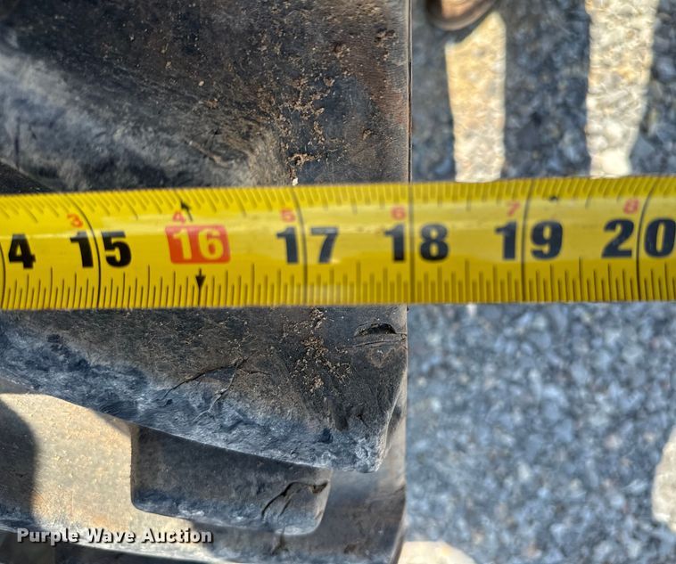 image for item NQ9603 2015 Toro RT1200 trencher