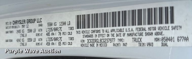 image for item NQ9607 2012 Dodge Ram 3500 Crew Cab flatbed pickup truck