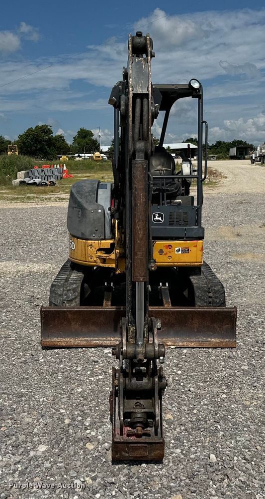 image for item NQ9608 2012 John Deere 35D mini excavator