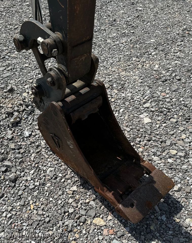 image for item NQ9608 2012 John Deere 35D mini excavator