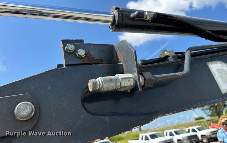 image for item NQ9608 2012 John Deere 35D mini excavator