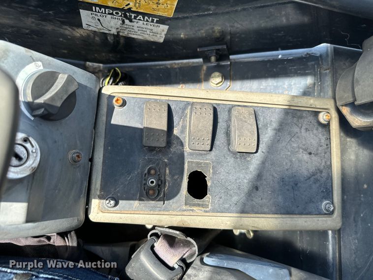 image for item NQ9608 2012 John Deere 35D mini excavator