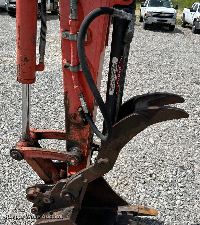 image for item NQ9612 2012 Kubota U35S2 mini excavator