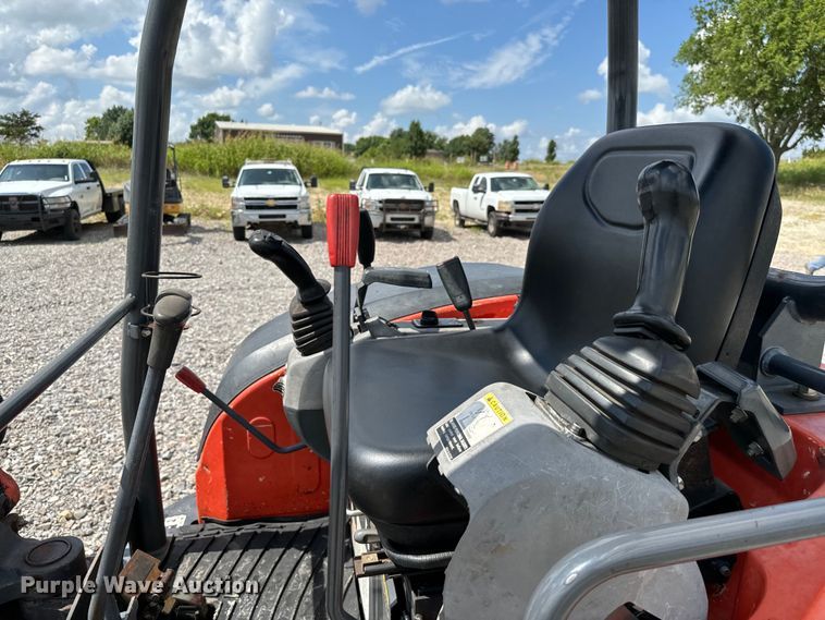 image for item NQ9612 2012 Kubota U35S2 mini excavator