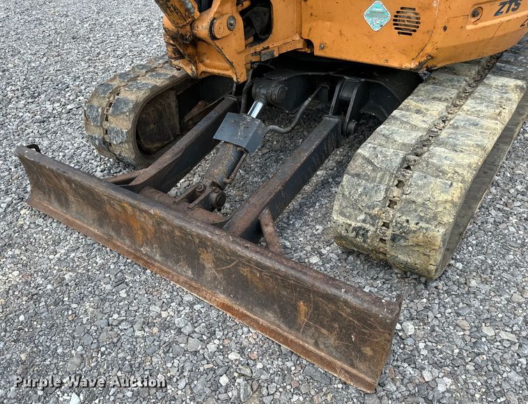 image for item NQ9613 2007 Case CX50B mini excavator