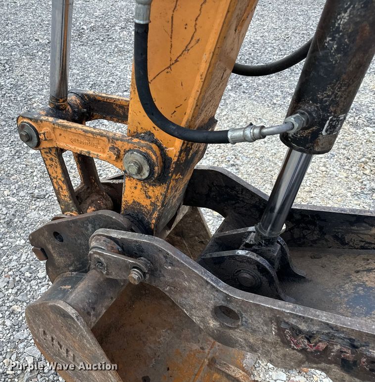 image for item NQ9613 2007 Case CX50B mini excavator