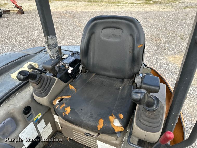 image for item NQ9613 2007 Case CX50B mini excavator