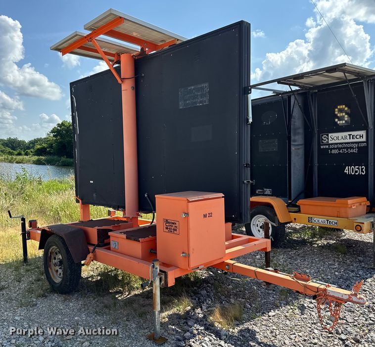 image for item NQ9615 2013 K&K Systems message board trailer