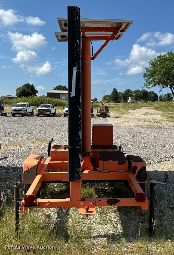 image for item NQ9615 2013 K&K Systems message board trailer