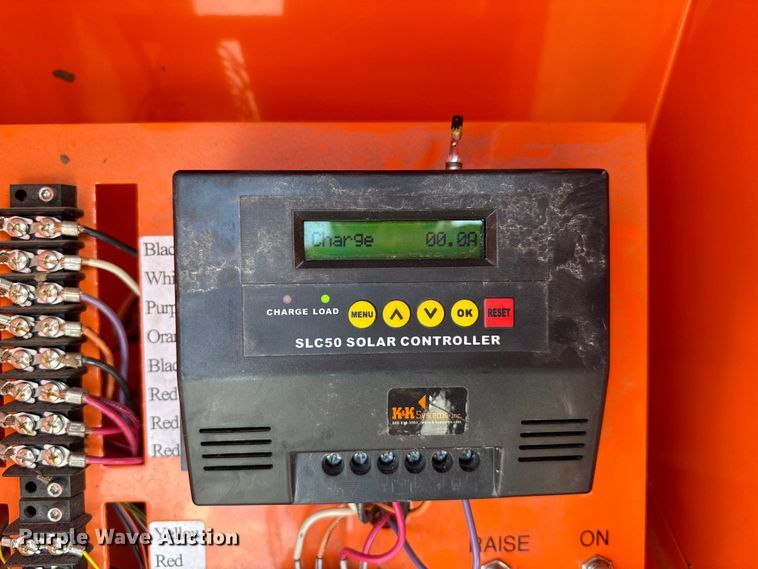 image for item NQ9615 2013 K&K Systems message board trailer