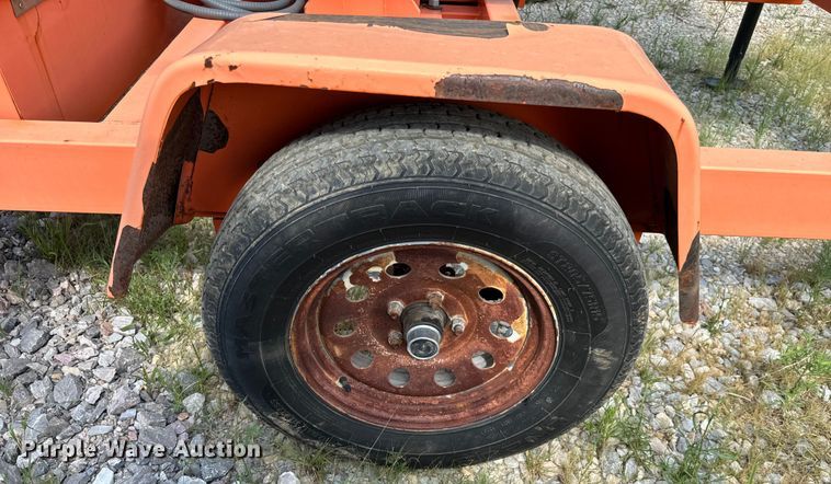 image for item NQ9615 2013 K&K Systems message board trailer