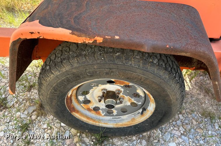 image for item NQ9615 2013 K&K Systems message board trailer